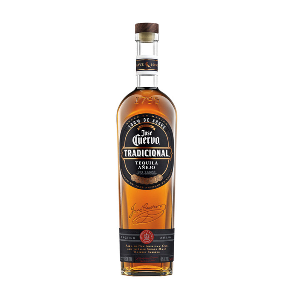 Jose Cuervo Traditional Dog 75cl 40%